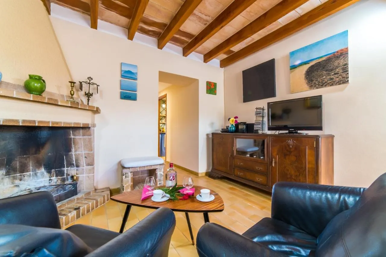 Ideal Property Mallorca - Patufa Alcudia  Spain